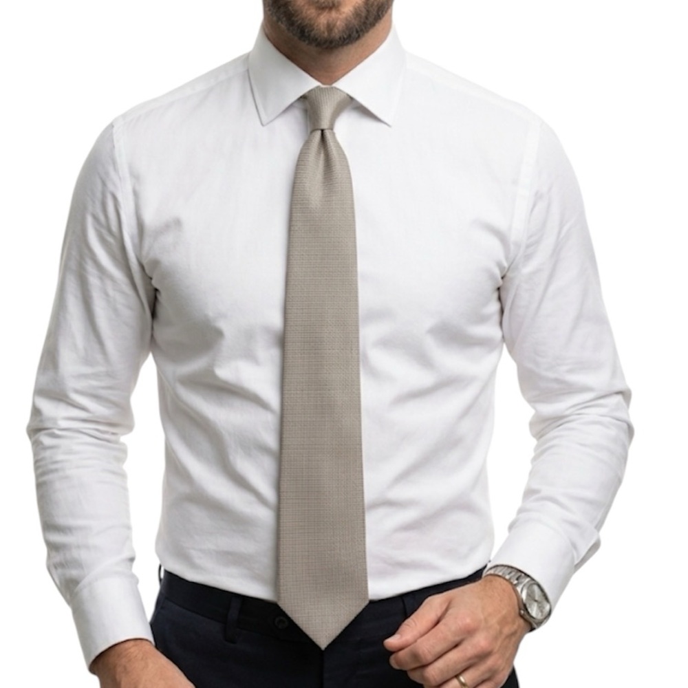 Villa Bugatti Men's 100% Silk Textured Light Gold Tie - Classic Office Style